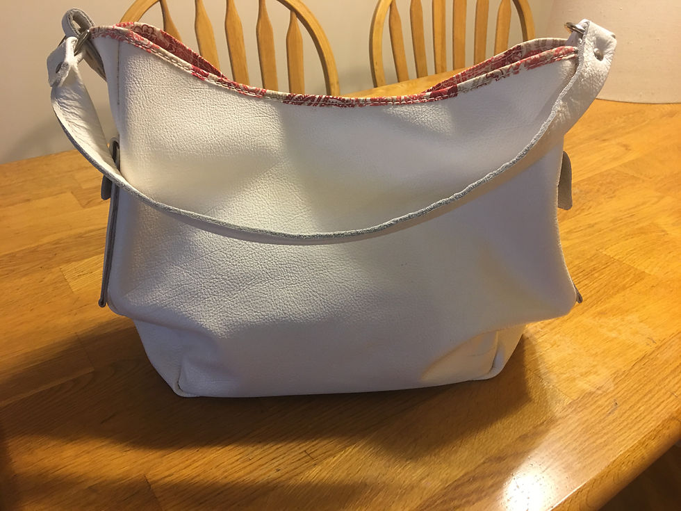 Thumbnail: The Classic Carryall – Handcrafted Full-Grain Leather Shoulder Bag