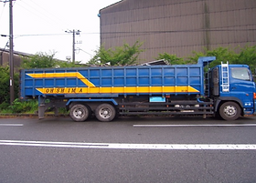 15tダンプトラック