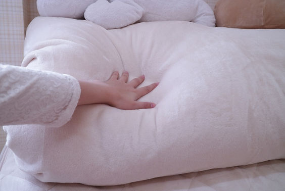 白い羽毛ふとん