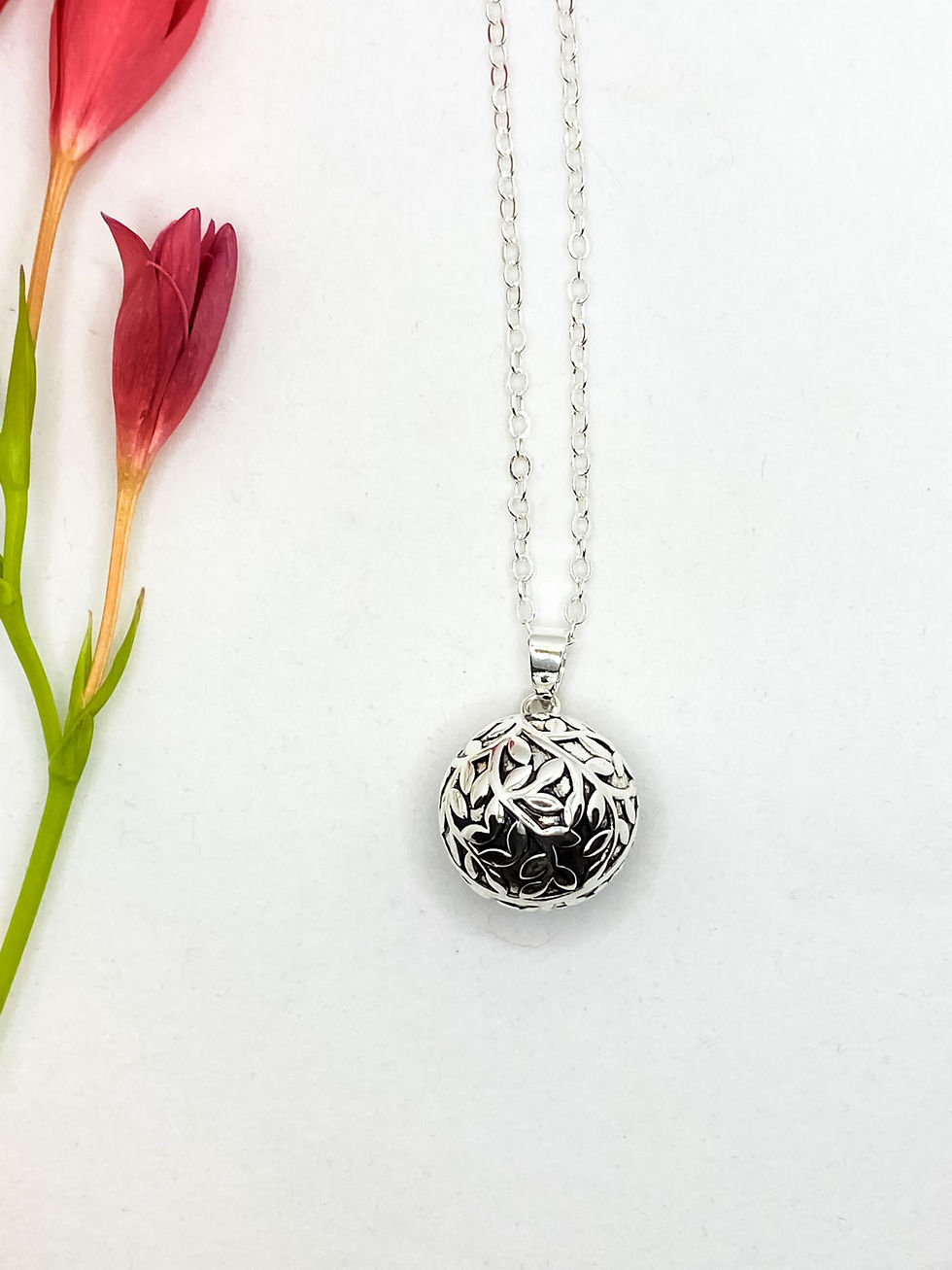 Thumbnail: Inda, Beautiful Pregnancy Bola Necklace, Harmony Ball, Mexican Bola