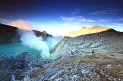Kawah-Ijen---Jawa-Timur-Bayuwangi-3.jpg