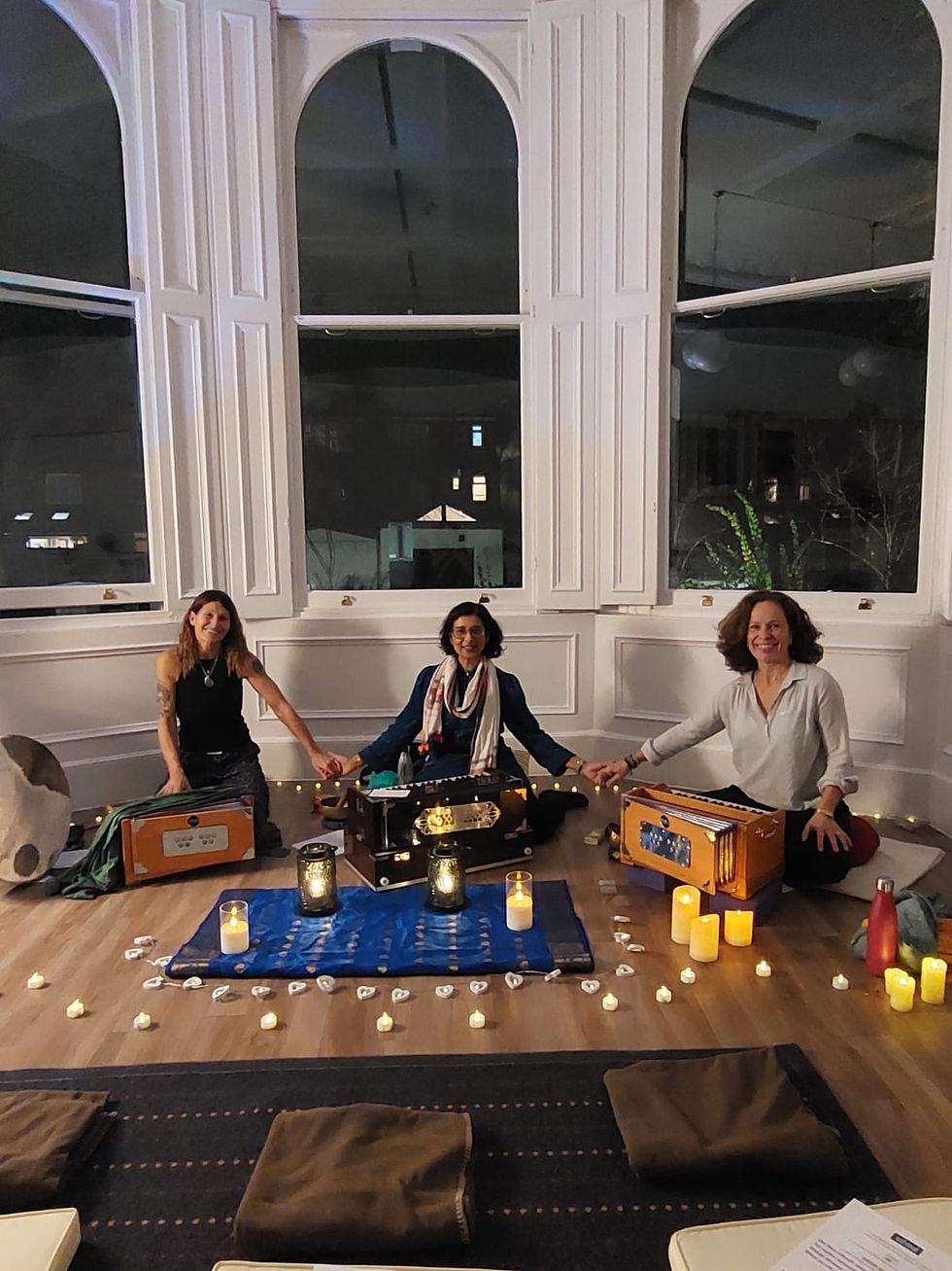 Sabinat Kirtan September