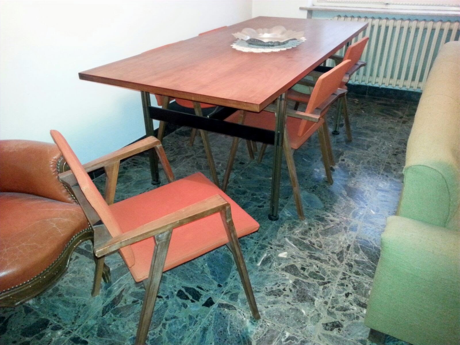 Restauro di Tavolo di Franco Albini