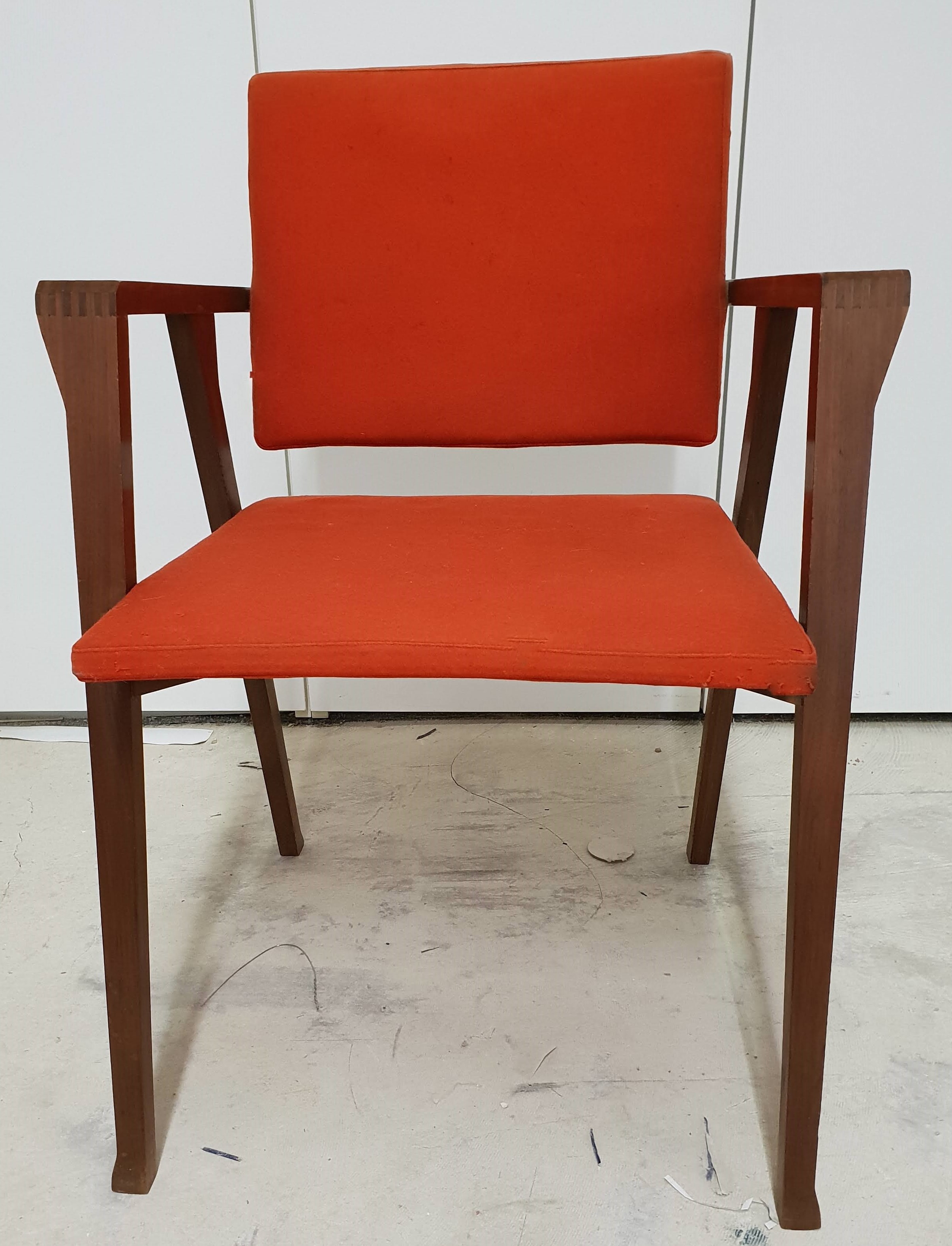 Restauro di 6 poltrone Franco Albini