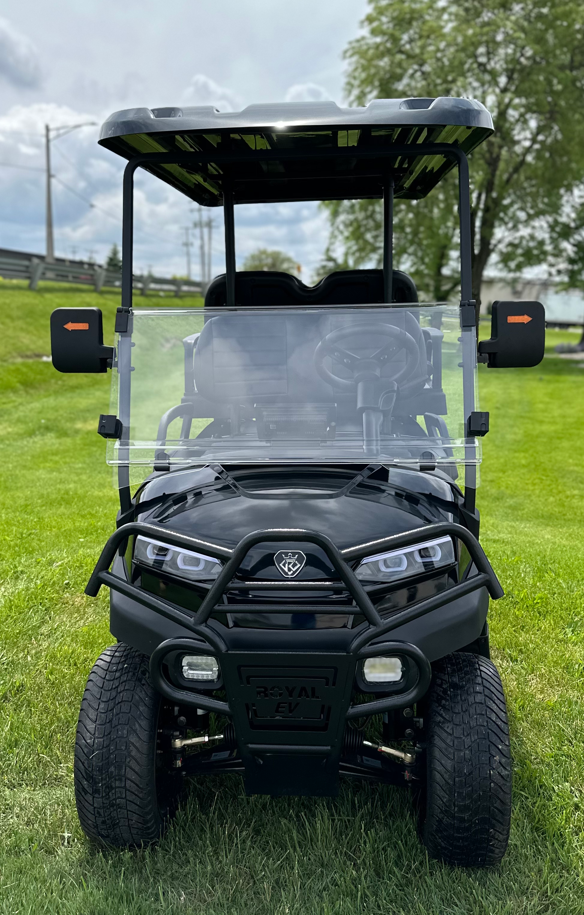 #1045 - 2024 Crown 4 Passenger (Black) C4L