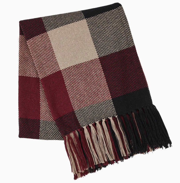 Cozy Throws & Blankets for Every Home