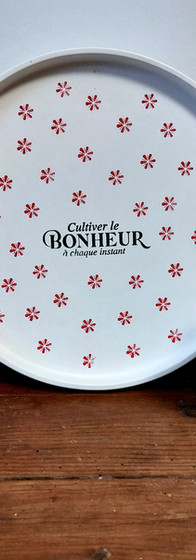 Plateau rond poudre céramique blanc et rouge message bonheur