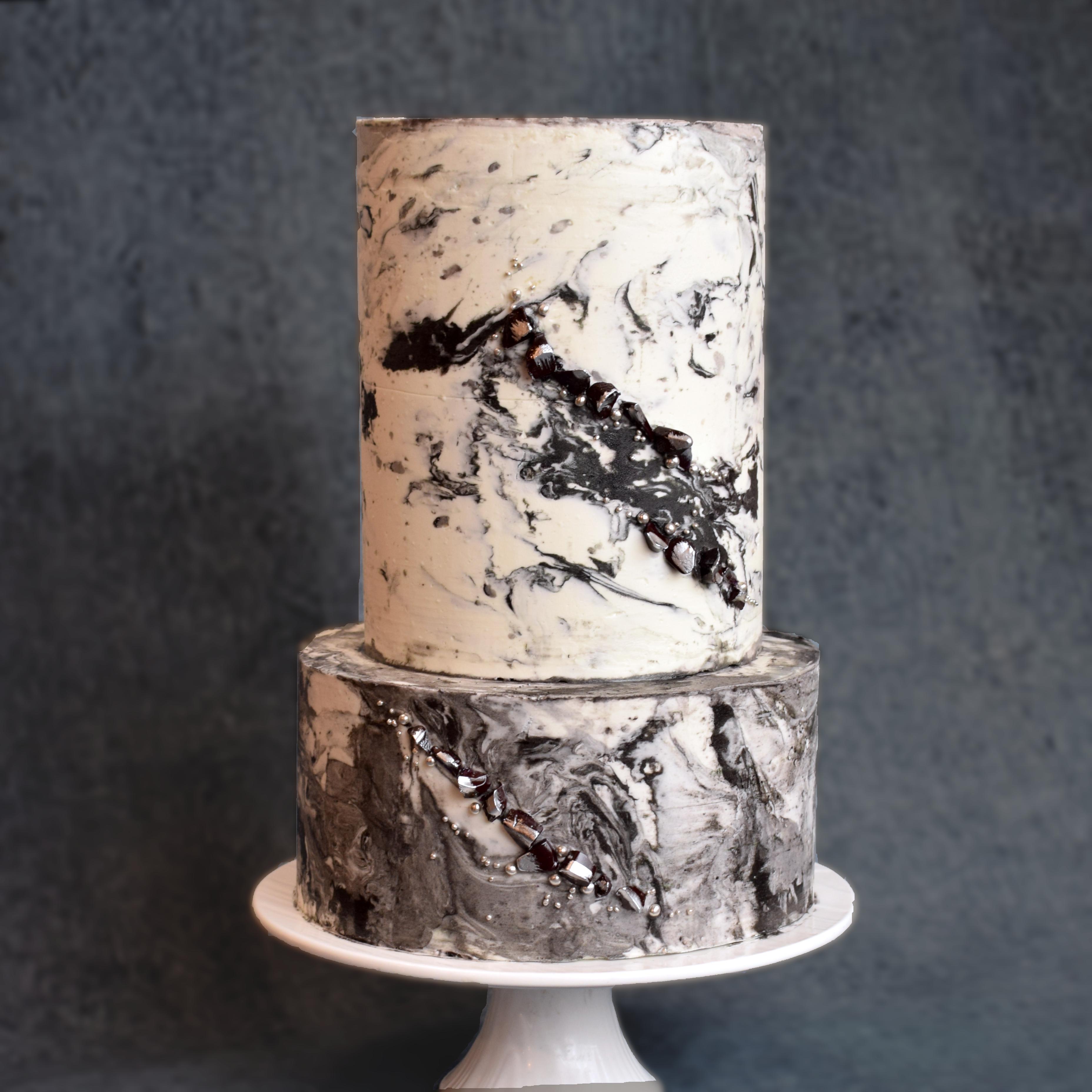 Marbled buttercream cake