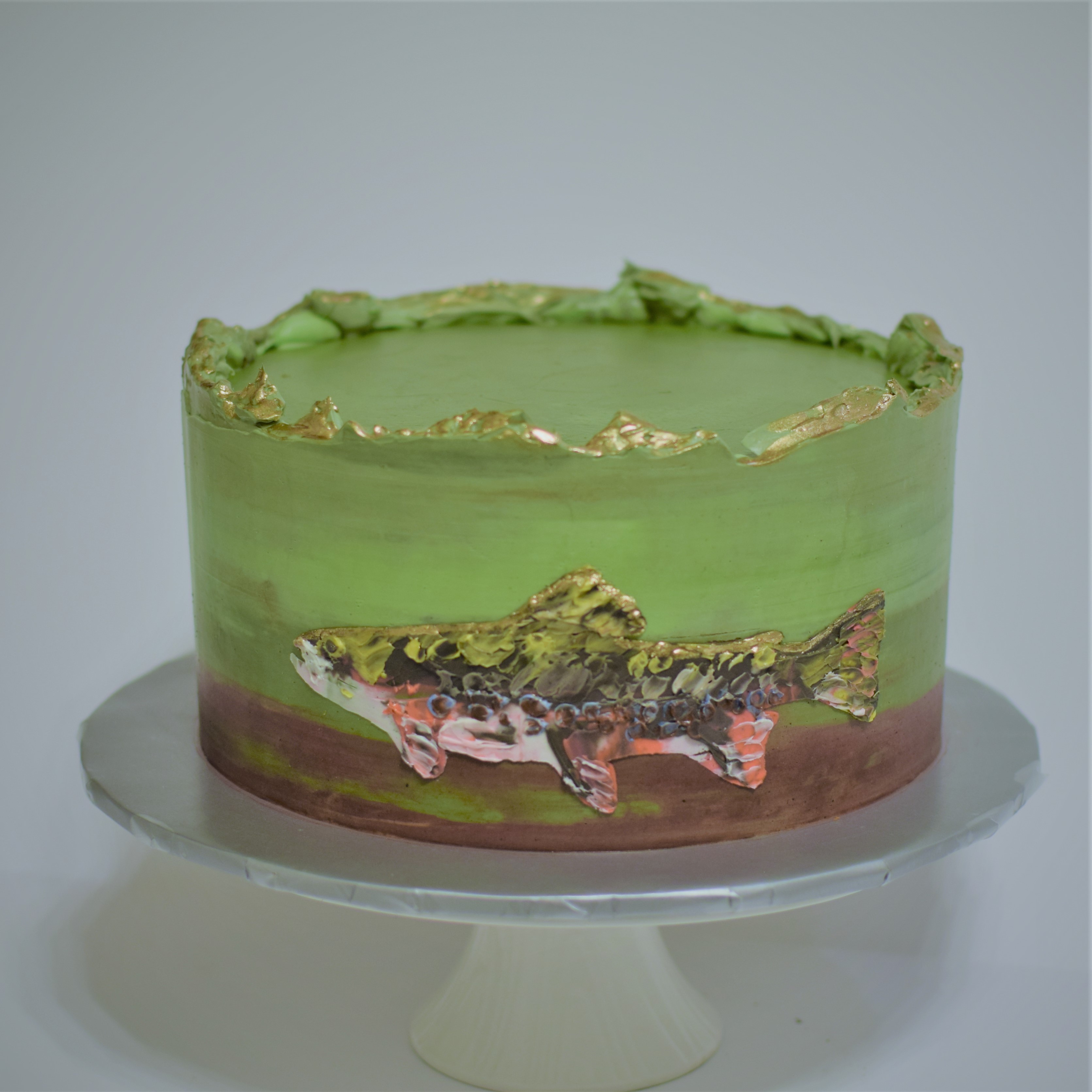 Buttercream fish cake