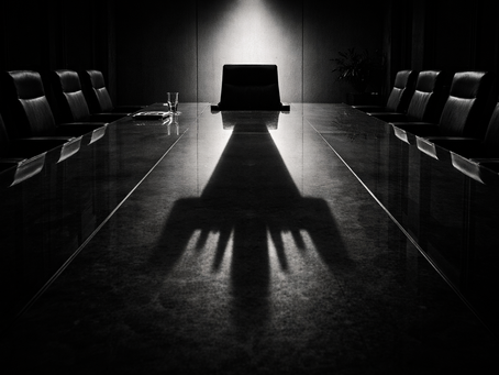 Spatial Dominance: The Non-Verbal Mechanics of Meeting Room Geography