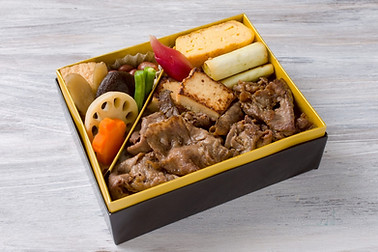 tokusenkurogewagyusukiyaki.jpg
