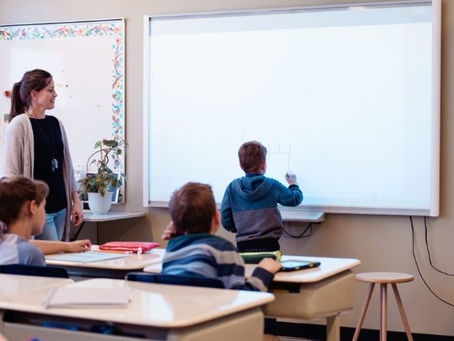 Engaging Students with Interactive Whiteboards: A Substitute Teacher's Perspective