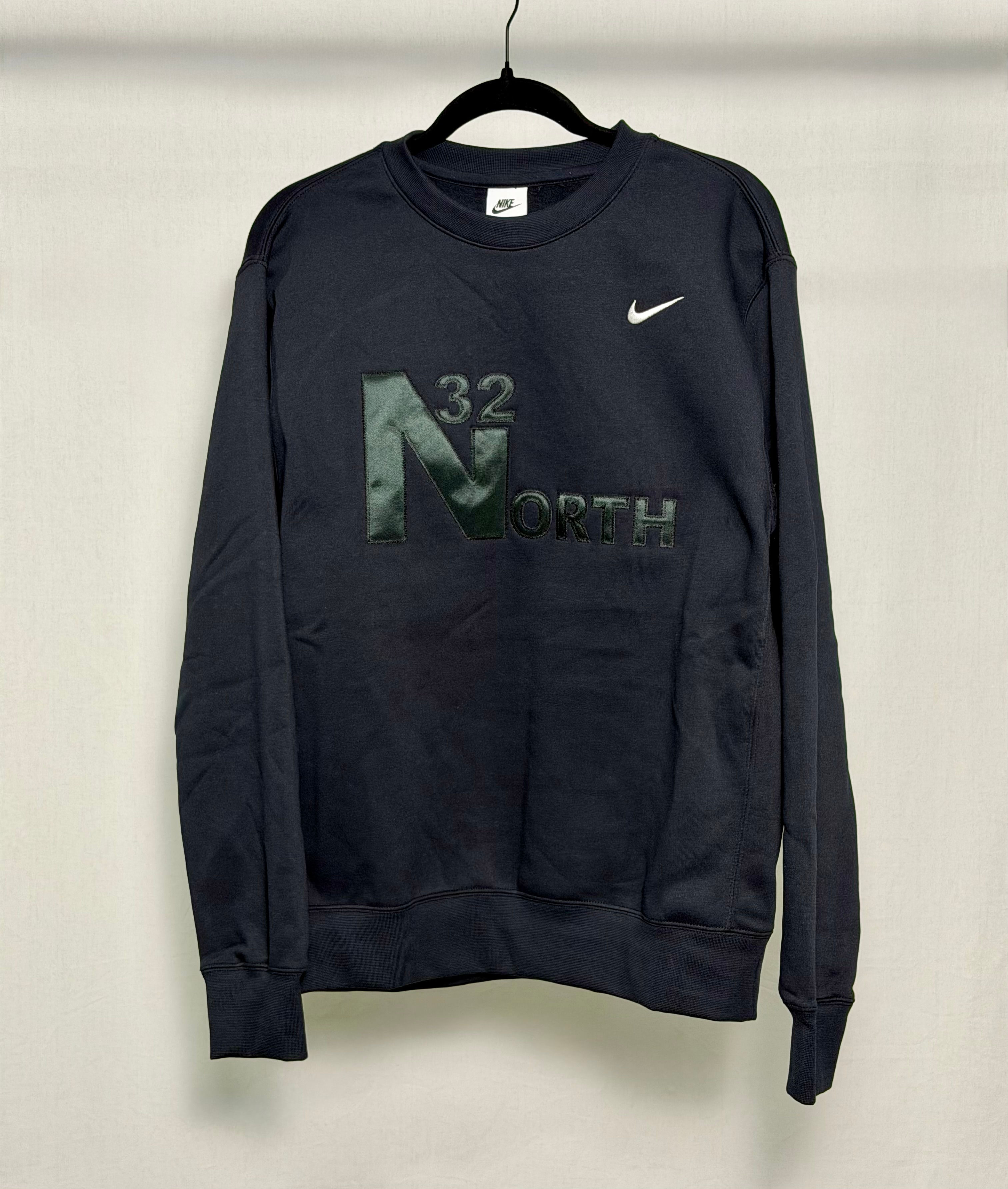Monochromatic Crewneck Sweatshirt