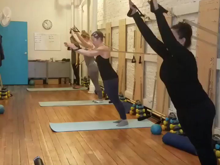 Seattle, Pilates Springboard Class - Arm Circles