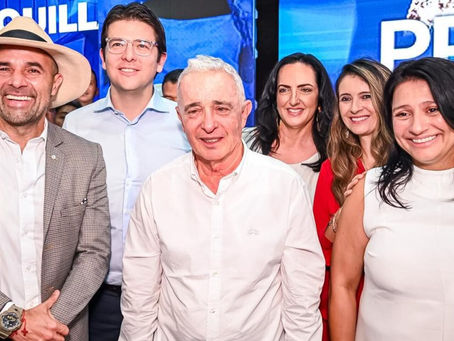 ''Si el Centro Democrático se equivoca desaparece''