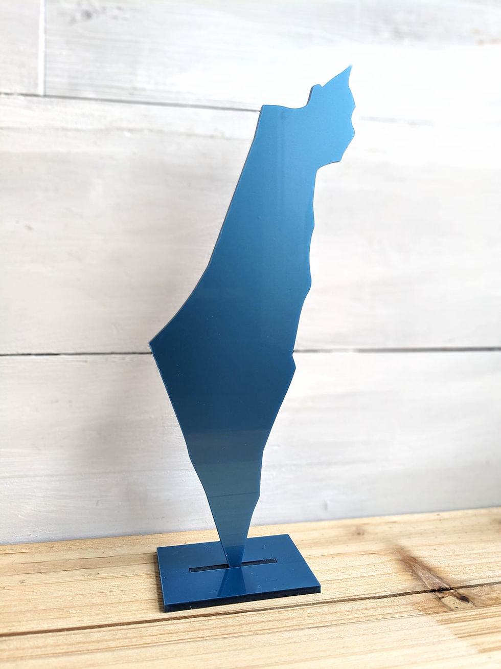 Thumbnail: Israel accent piece