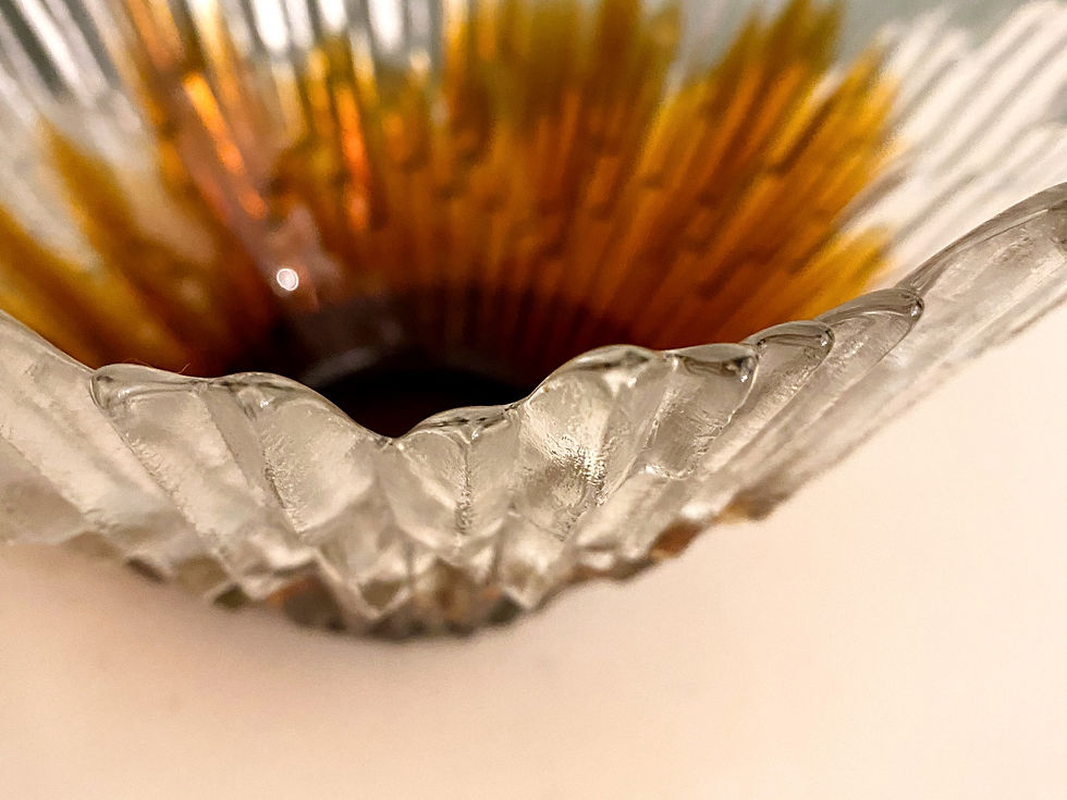 Miniaturbild: Glas Schale 'revontulet'