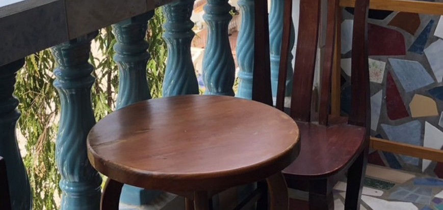 Fully occupied 137-room apartment complex for sale in Pattaya with swimming pool and rental units