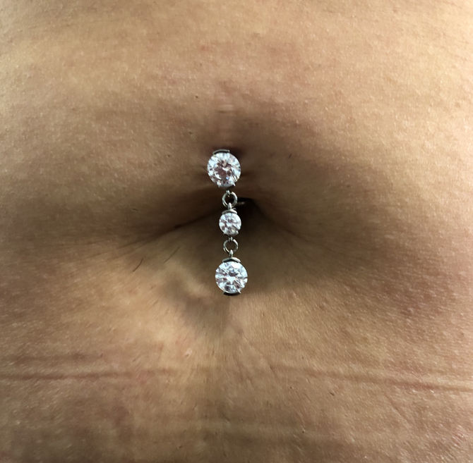 Floating Navel Piercing: There IS an alternative!