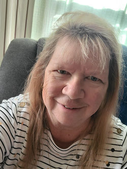 Deb Kinney
