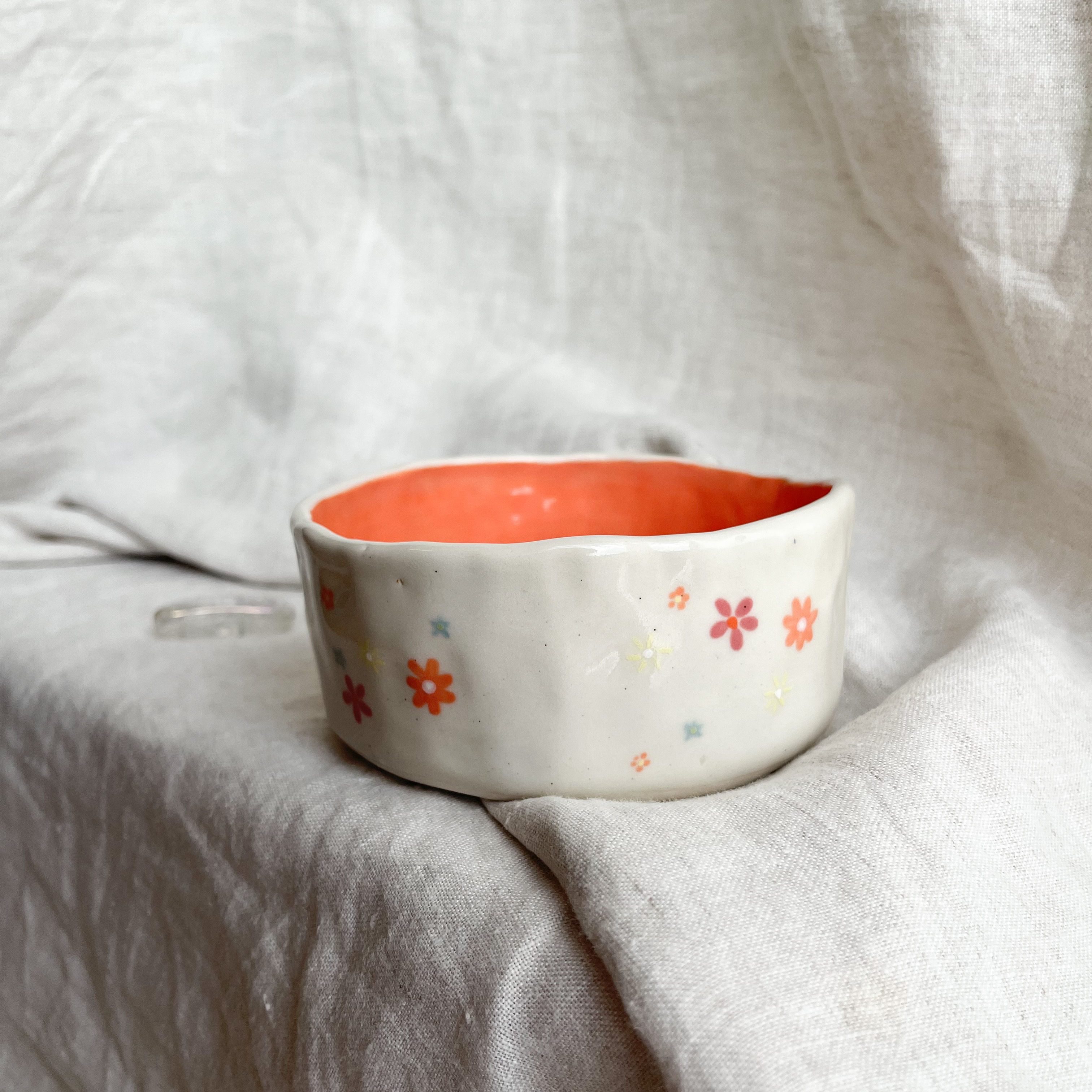 Floral bowl - Peach