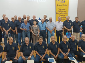 MAIS DE 70 PESSOAS PARTICIPARAM DAS COMEMORAÇÕES DOS 50 ANOS DA 1ª TURMA DA ENGENHARIA CIVIL