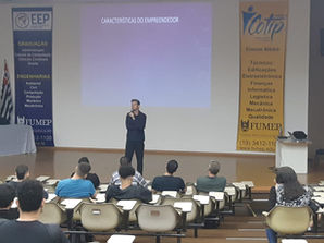 COTIP E SEBRAE ESTIMULAM O EMPREENDEDORISMO EM SALA 