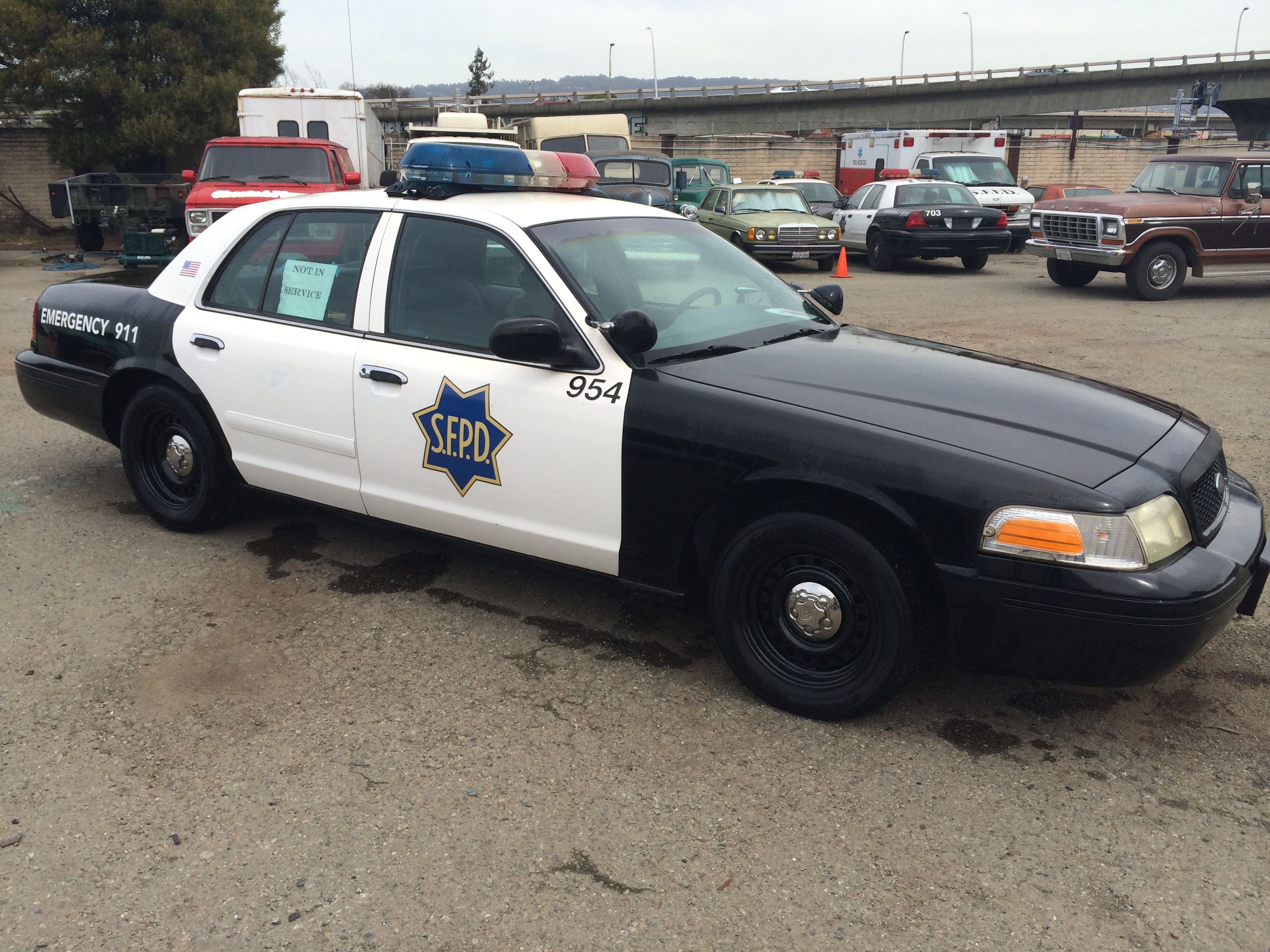 1998-2011 Ford Crown Victoria