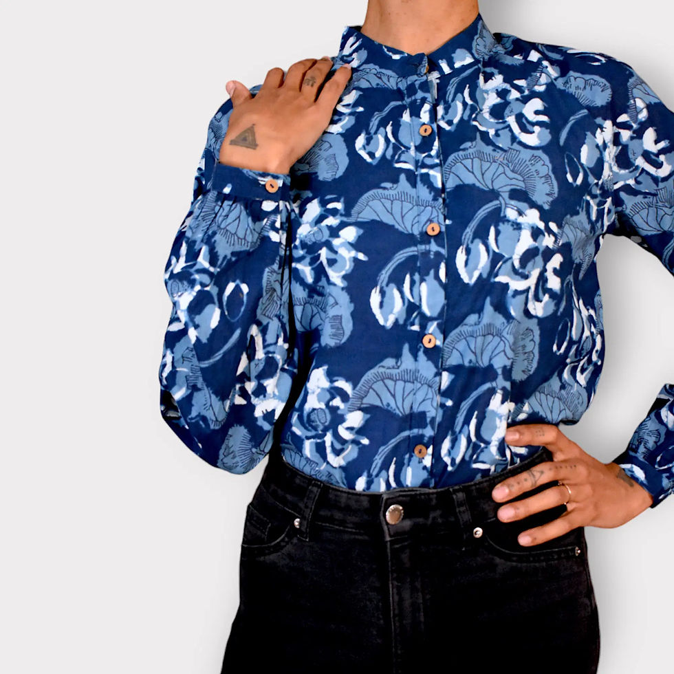 Miniaturbild: Meret Top Blauer Lotus