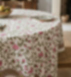 Tovaglia tonda stampata a mano con un ramages floreale. Il Mezzaro