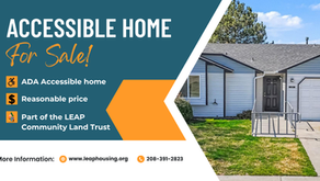 front accessible home with ramp