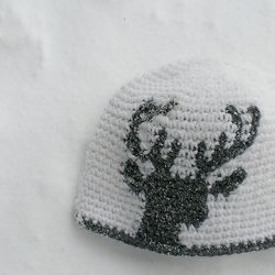 DYLAN DEER SILHOUETTE HAT PATTERN
