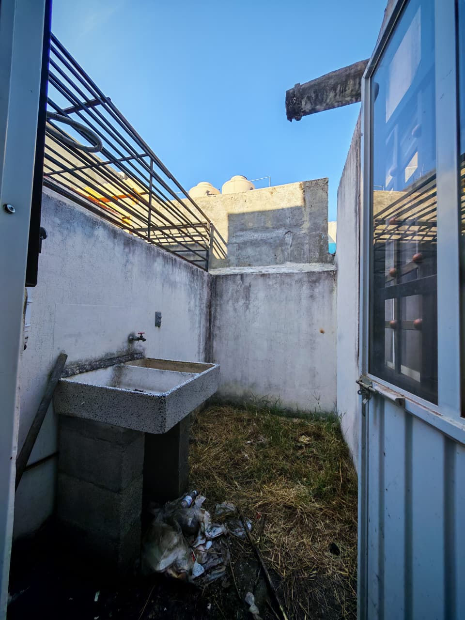 Miniatura: 🏡✨ ¡CASA EN VENTA FRACC. VILLAS DEL PEDREGAL! ✨🏡