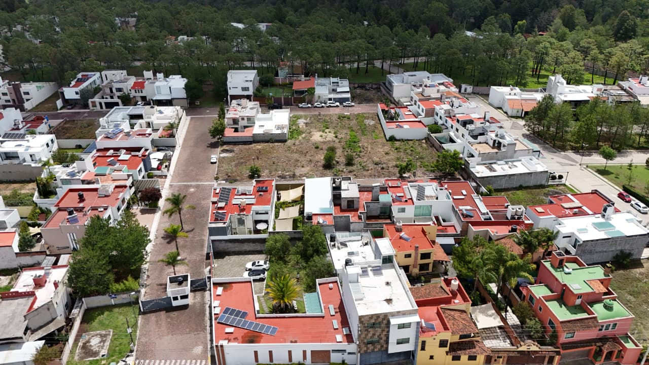 🌳🌲TERRENO EN VENTA FRACC. RESIDENCIAL QUINTA JESÚS DEL MONTE🌳🌲