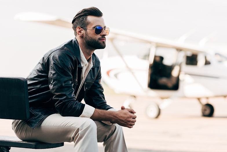 Sporty style header