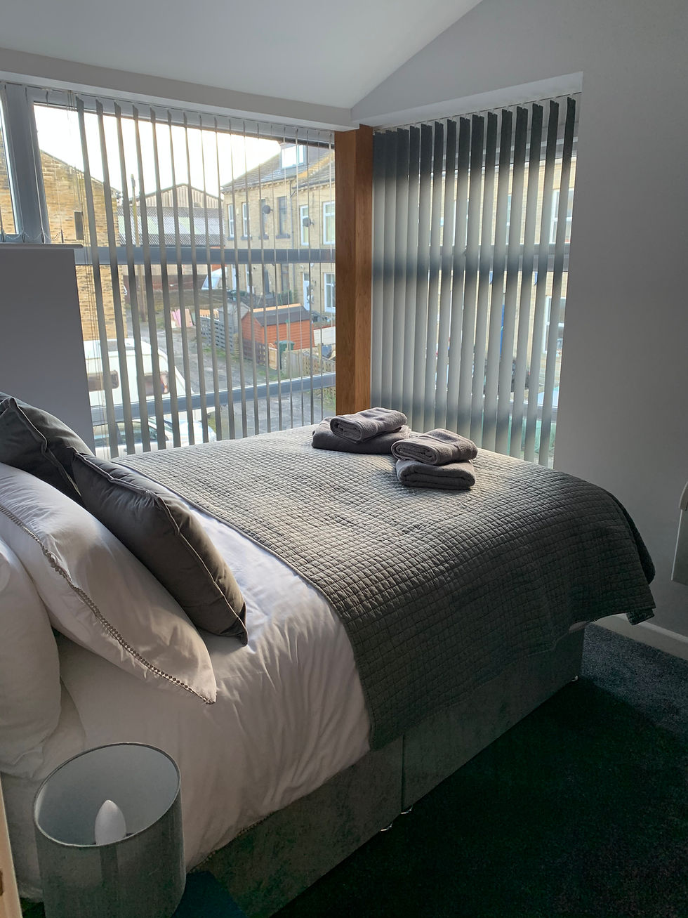 052FD211-E801-498B-975E-DB45E5A7D89A