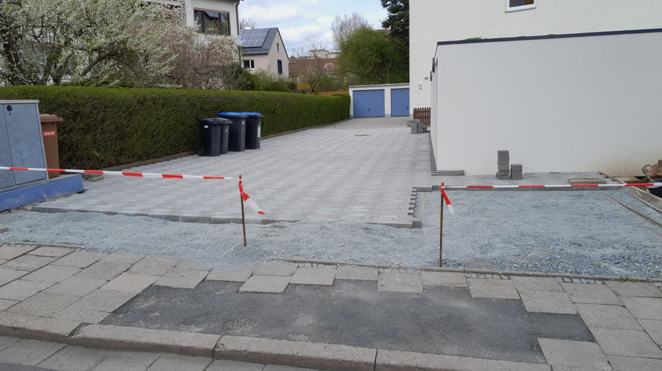 gepflasterte Einfahrt vom Hausmeisterservice Unterburger Jörg Horst