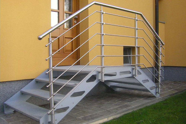 silbernes Geländer erbaut von TRIPPL Raimund 