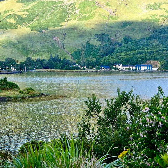 ooking to the village of Leenaun on the southern shore of the harbour.