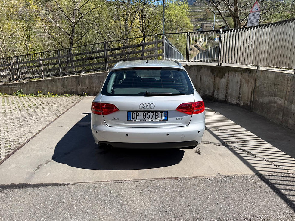 Miniaturbild: Audi A4 Avant 1.8