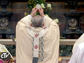 Popular Misconceptions About the Catholic Mass, Part II: Ad Orientem / Versus Populum