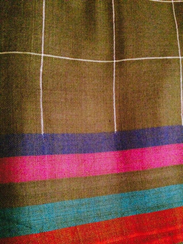 Thumbnail: Pashmina Check Style