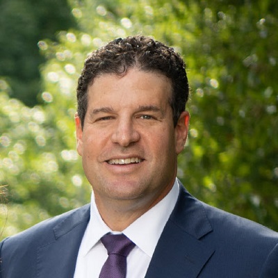 Kenneth  Roban