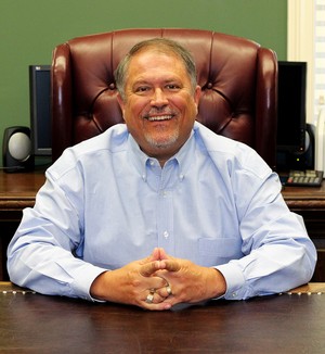 Roland Terrell, FSS