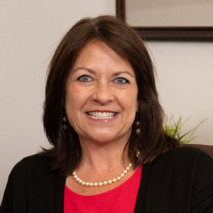 Photo of Kellie Thompson