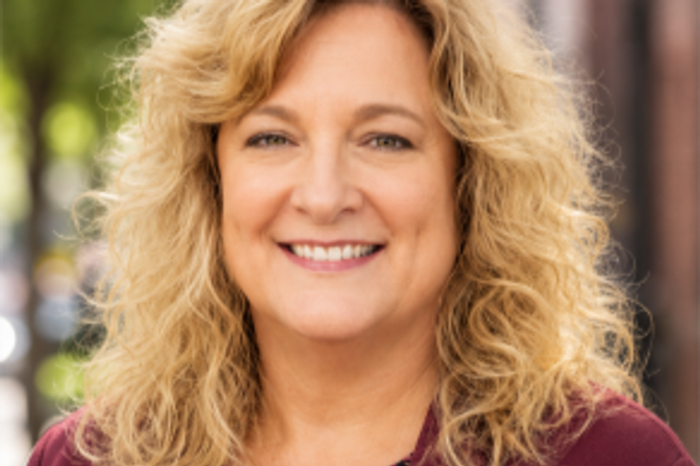 Terri Bratschie