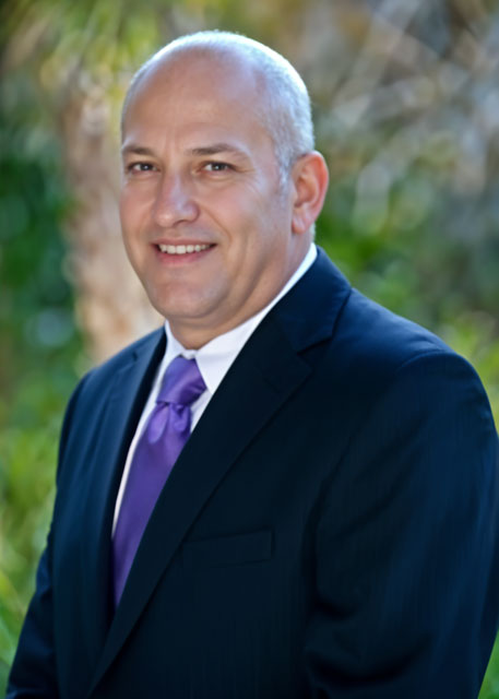 Photo of Zachary Berg