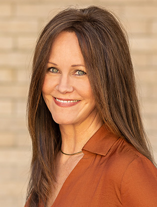 Photo of Stephanie Cash