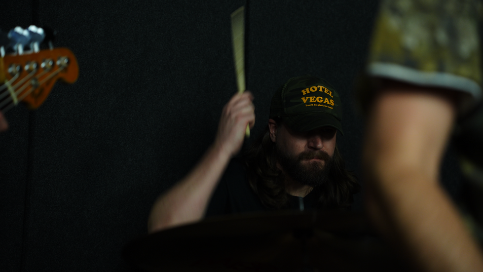 C0012.00_01_27_14.Still003