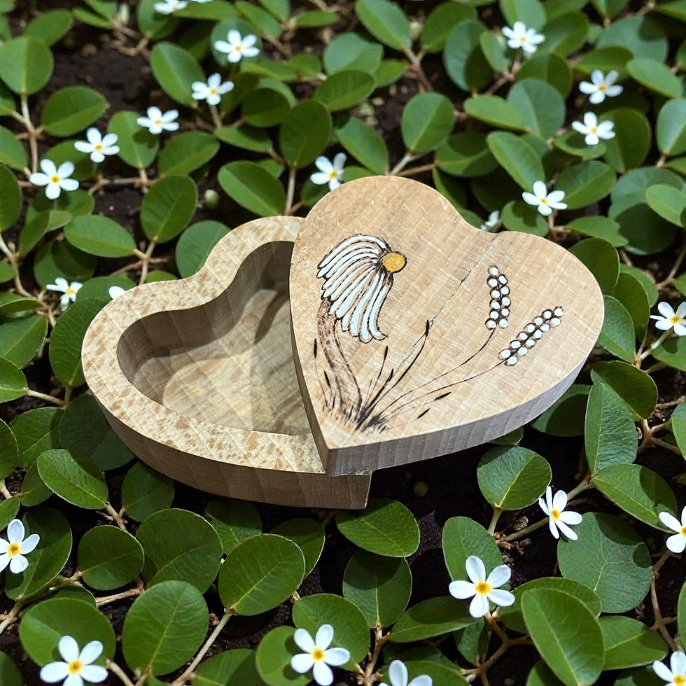 Heart shaped beech box hand burned decoration daisy